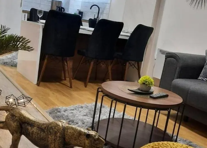 アパート El Pibe 10 ズラティボール