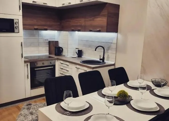 アパート El Pibe 10 ズラティボール